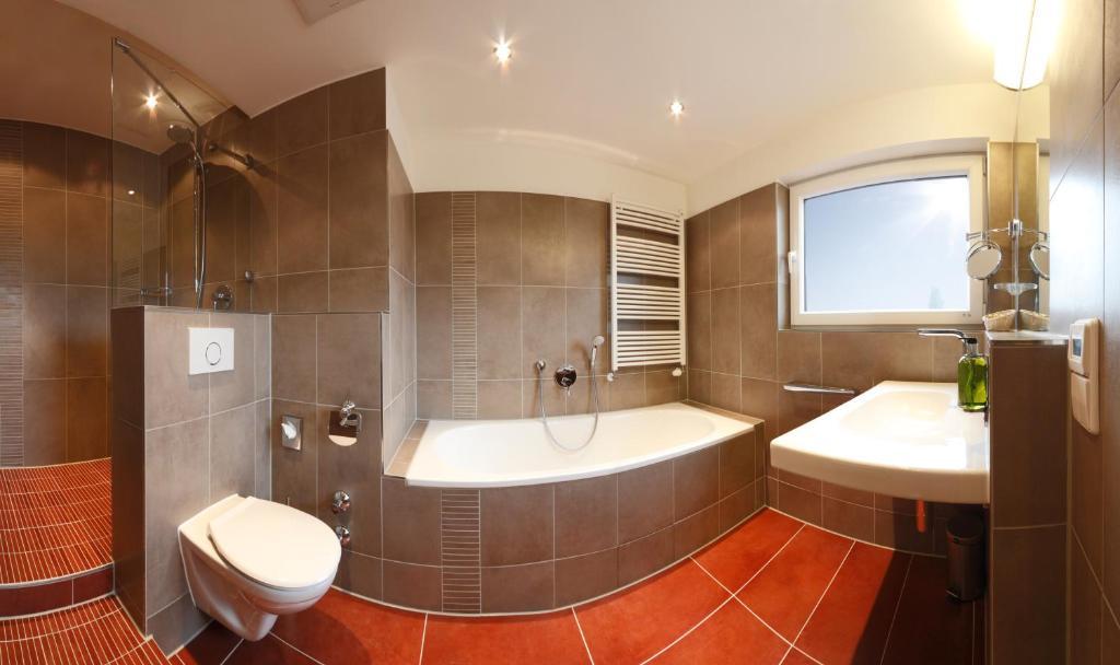 Hotel Fortuna Kirchzarten Phòng bức ảnh